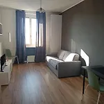 Tiny Bengasi Apartment