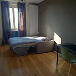 Tiny Bengasi Apartment